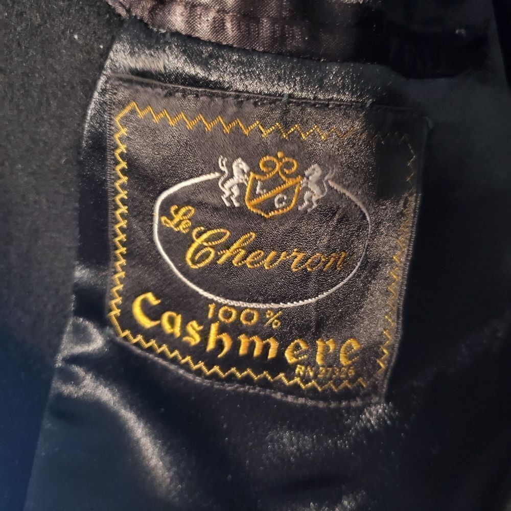Le Chevron Super Vintage 100% Cashmere Men's L Top Coat Black | EUC RN 27326 - Picture 4 of 4